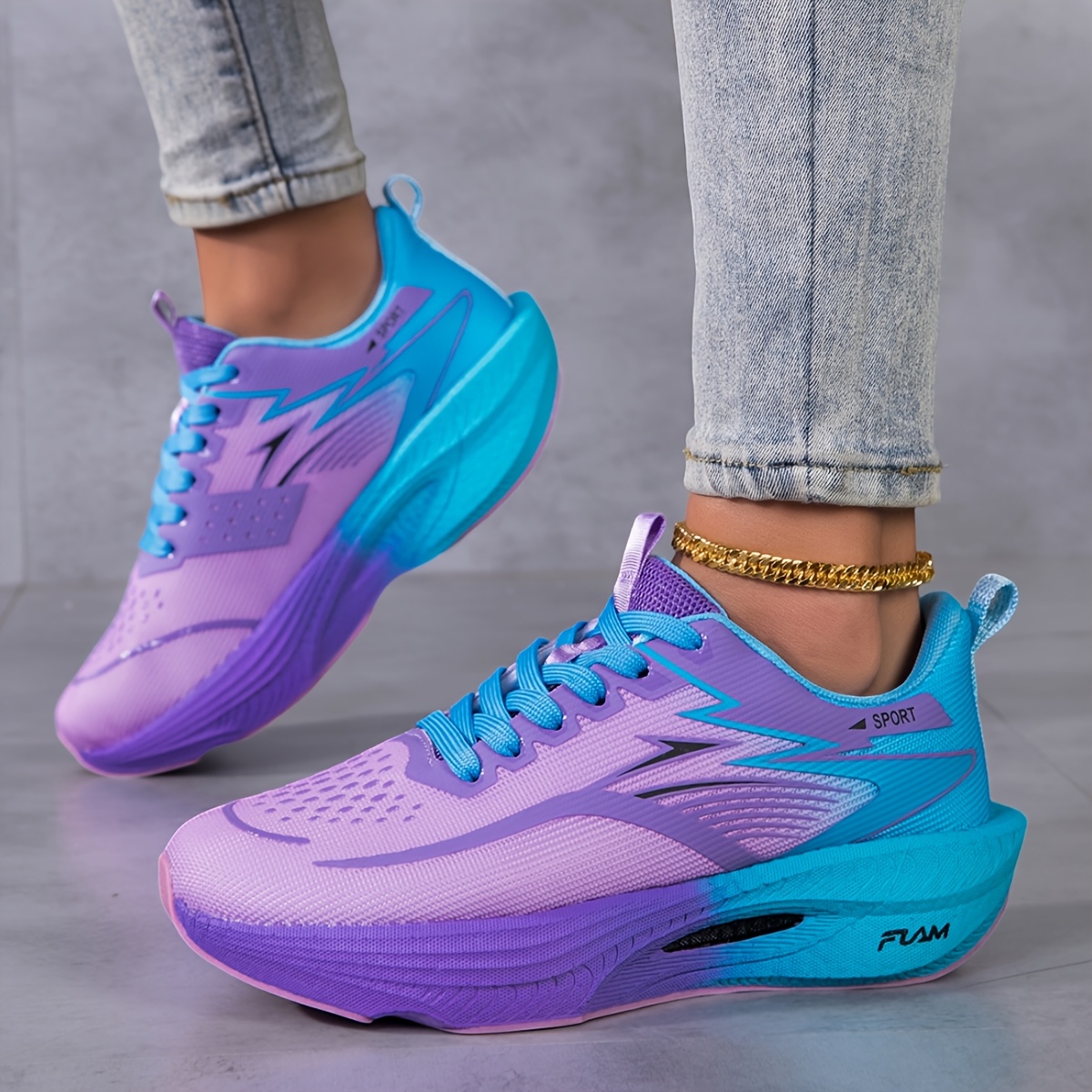 Женские кроссовки: дышащие, ле – обзор и цена Running Gear For Women